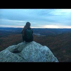 Meet your Posher, Hannah